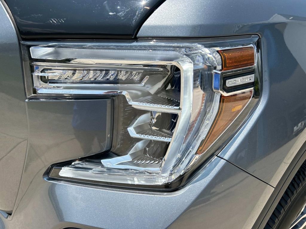 Used 2021 Satin Steel Metallic GMC AT4 image 10