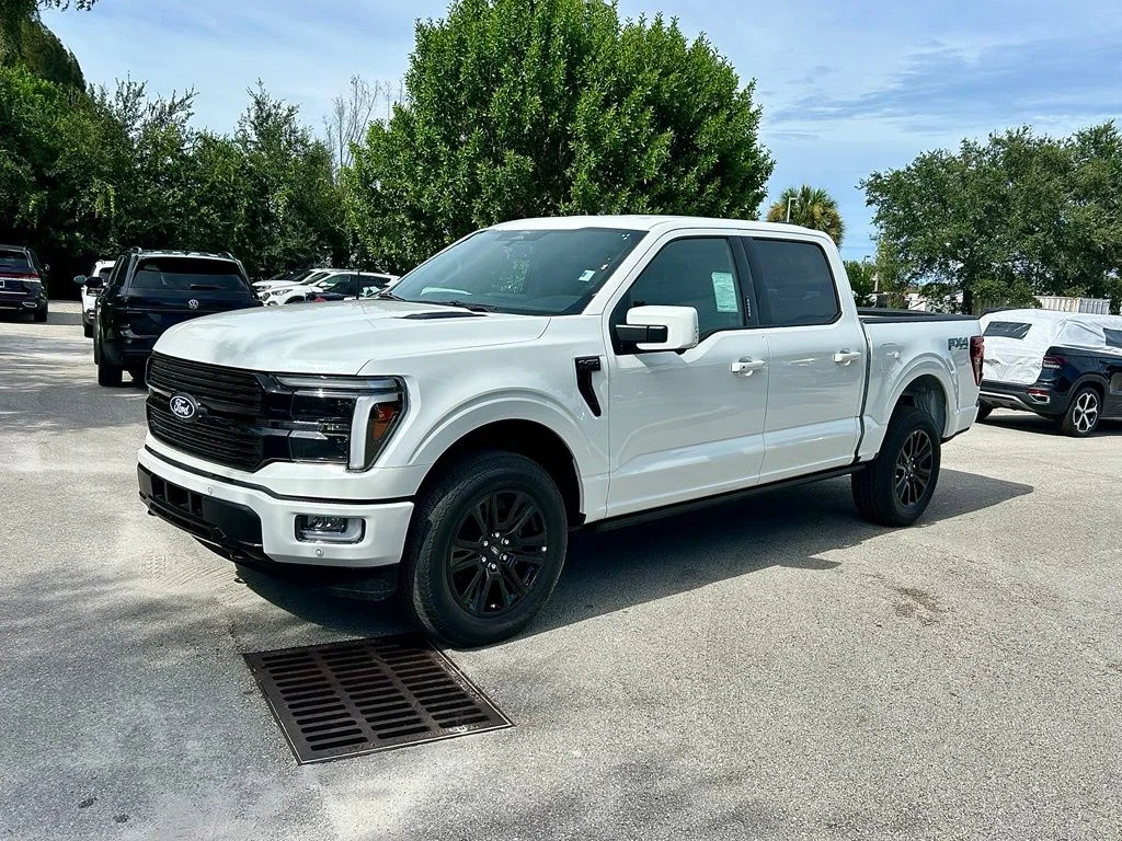 New 2026 White Ford Platinum image 1