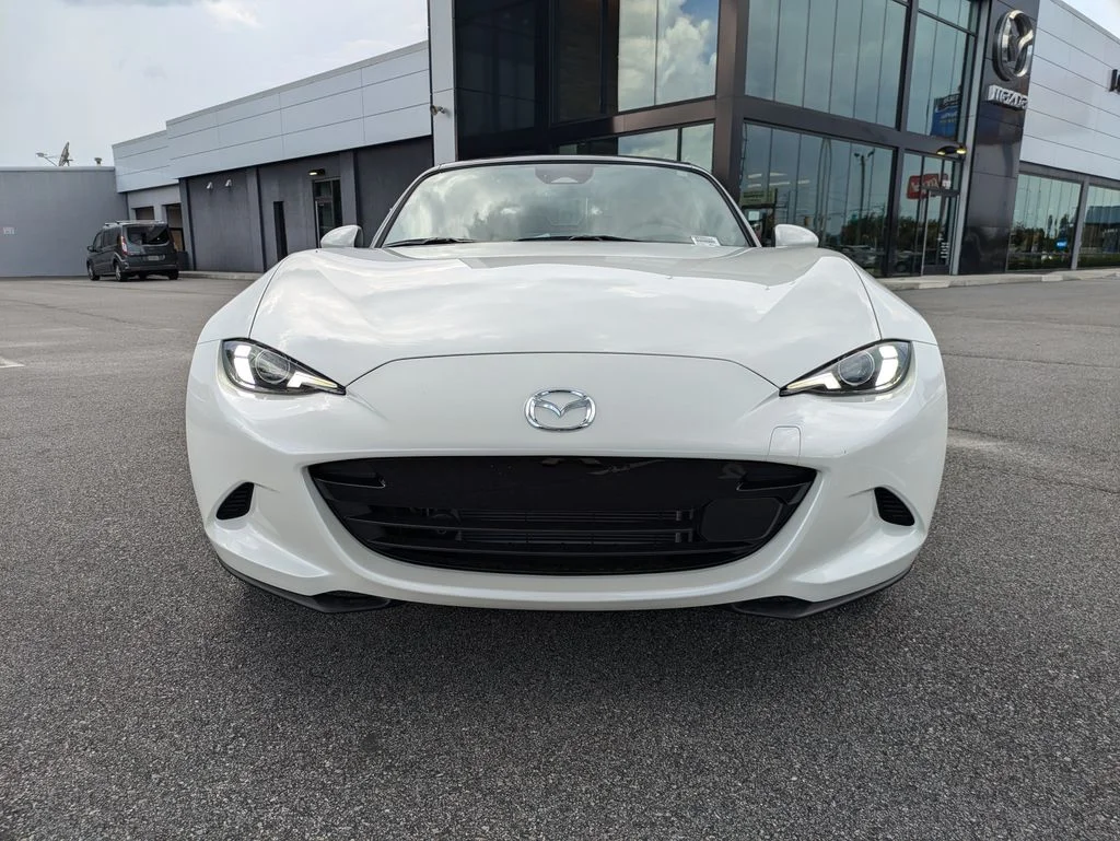 New 2026 Snowflake White Pearl Mazda Grand Touring image 9