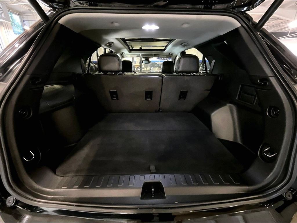 Used 2021 Black Chevrolet LT image 17