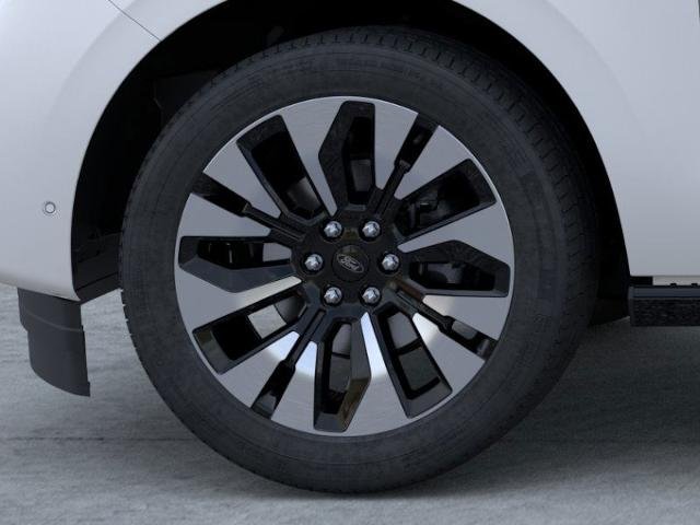 New 2026 Star White Metallic Tri-Coat Ford Platinum image 32