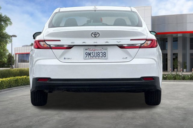 Used 2025 White Toyota LE image 5