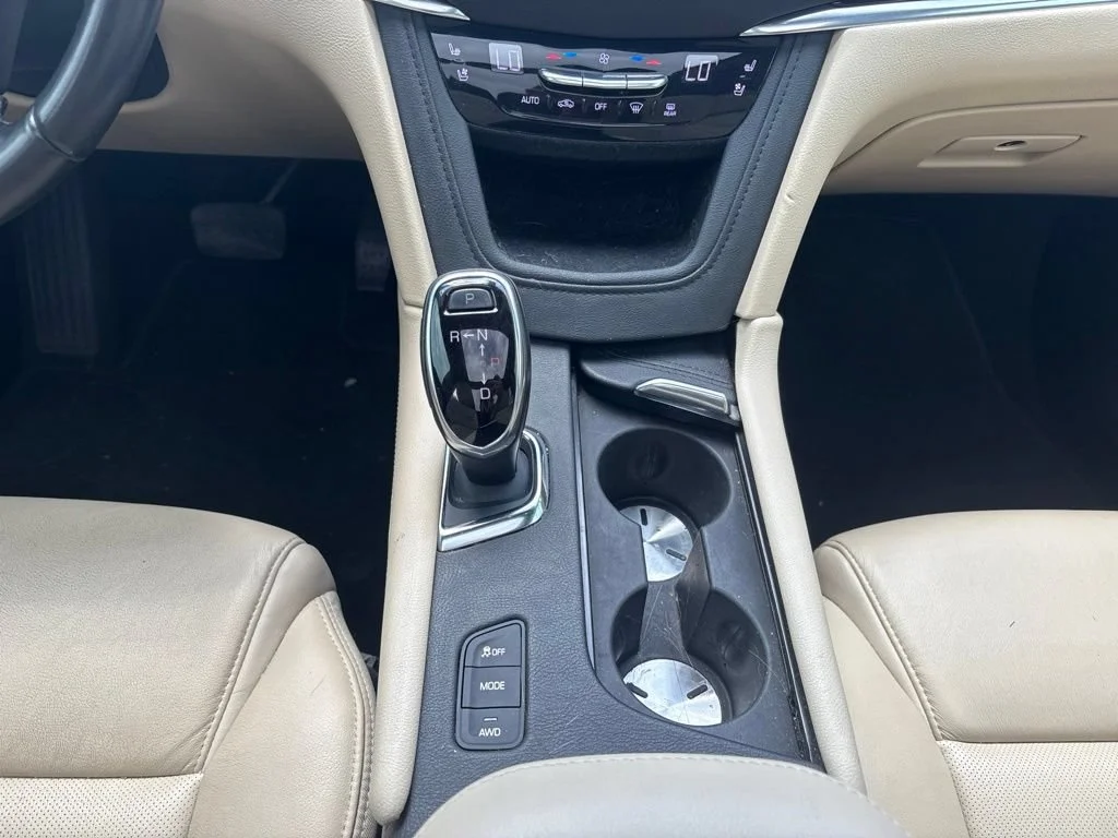 Used 2019 DARK GRANITE METALLIC Cadillac Premium Luxury AWD image 16