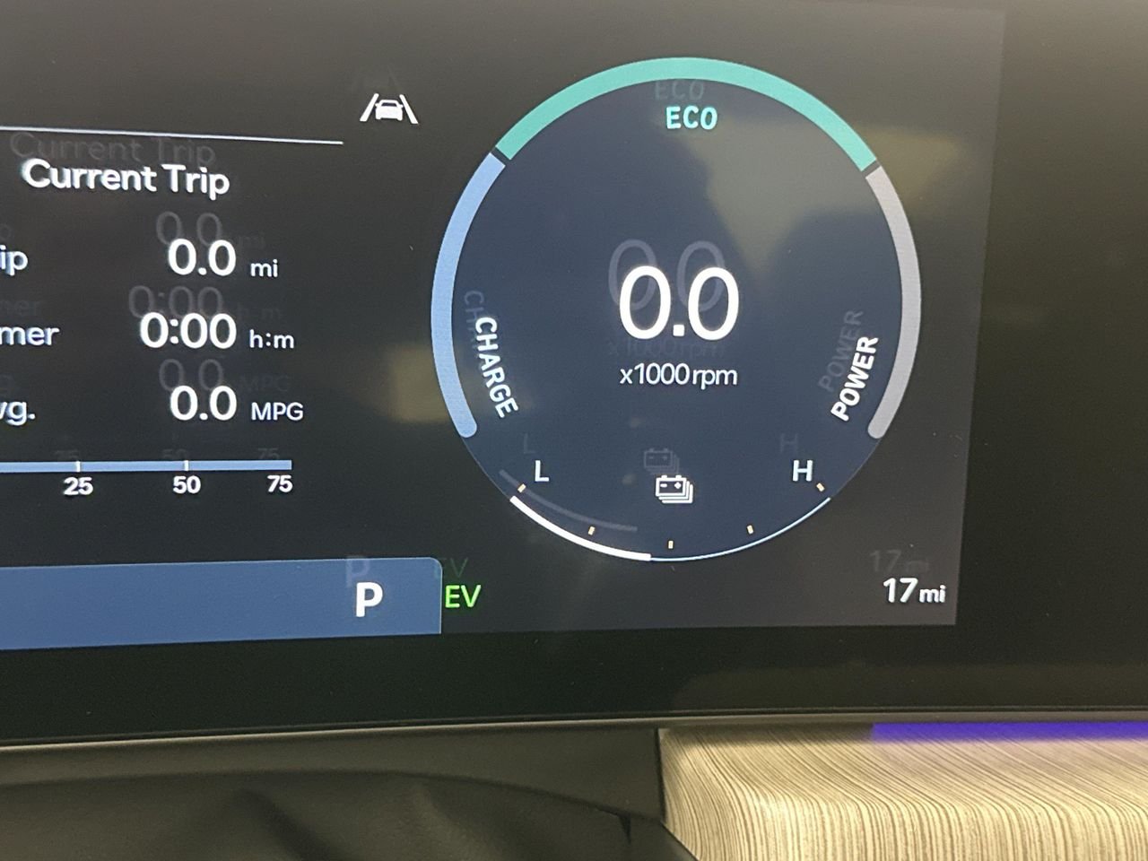 2025 Hyundai Sonata Hybrid Limited - Photo 13