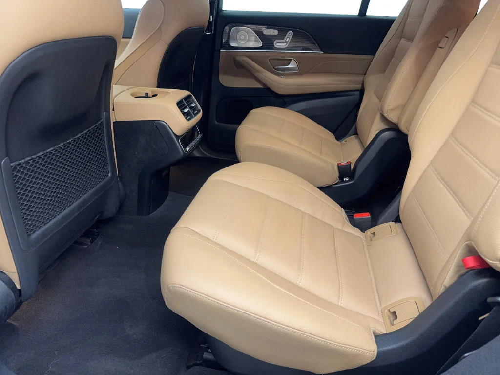 Used 2025 White Mercedes-Benz GLS 450 image 34