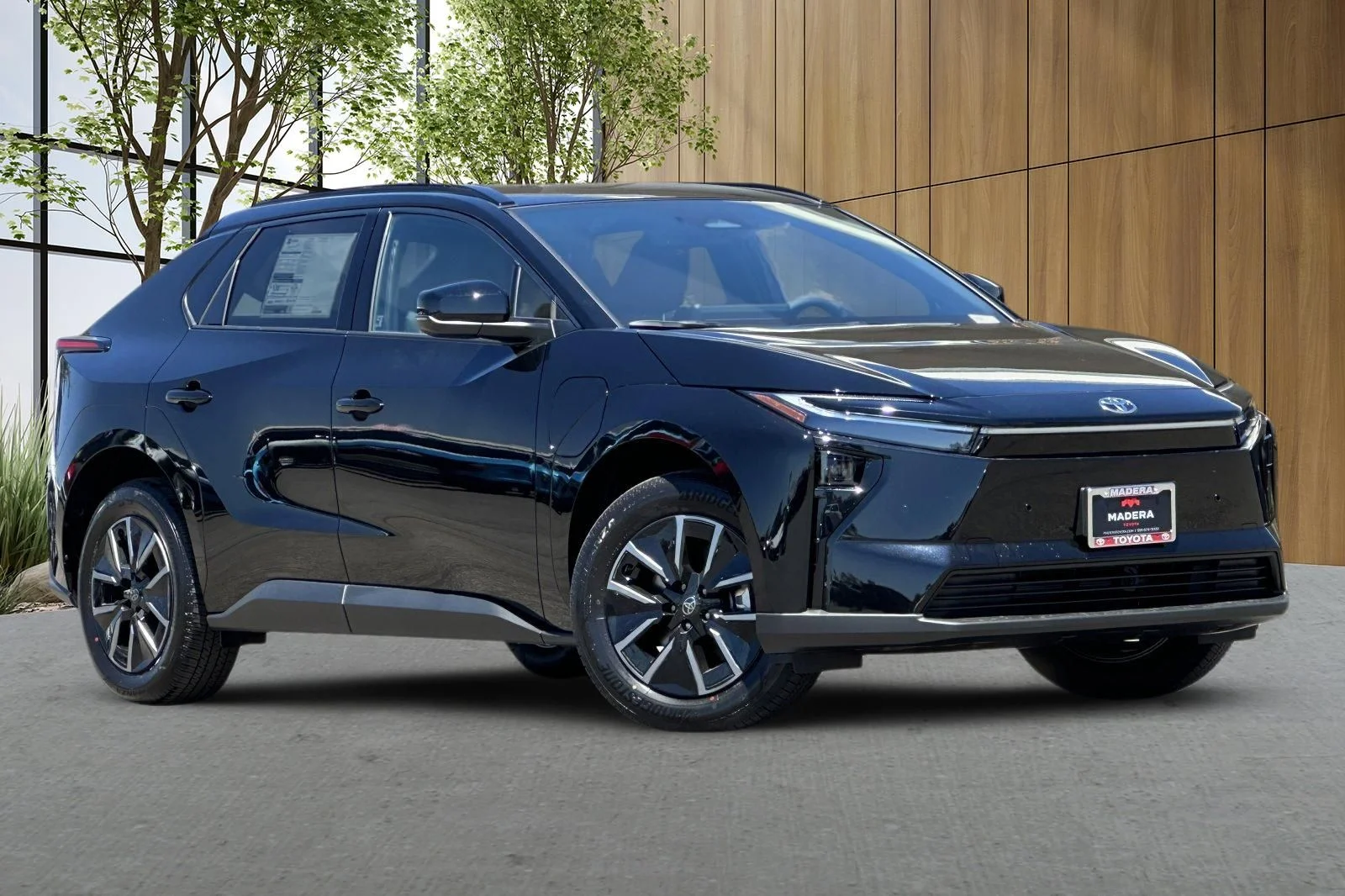 New 2026  Toyota XLE image 2