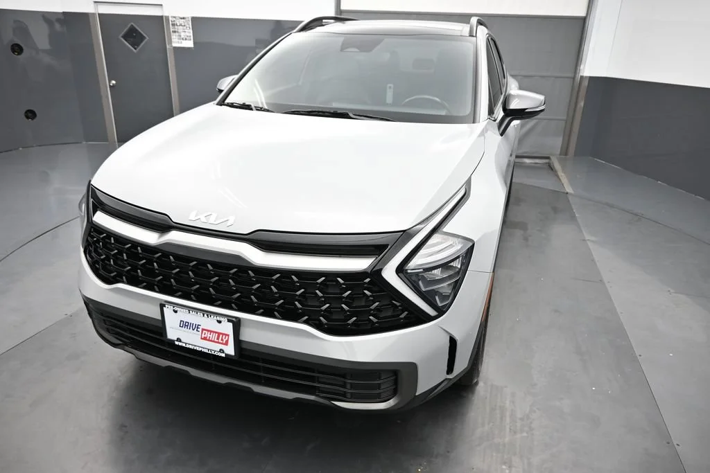 Used 2023 Gray Kia X-Line image 8
