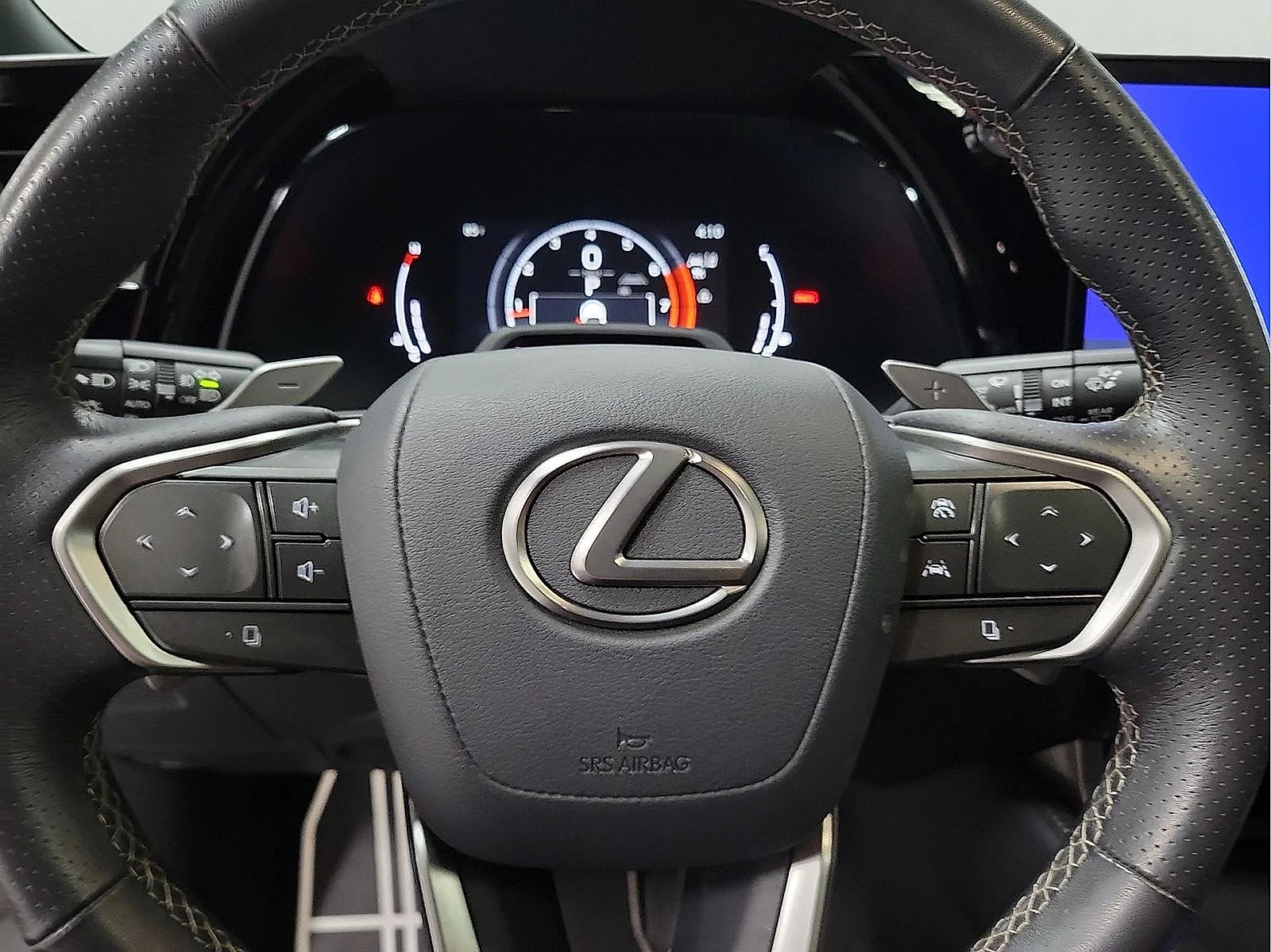 Used 2023 Black Lexus RX 350 F SPORT Handling image 19