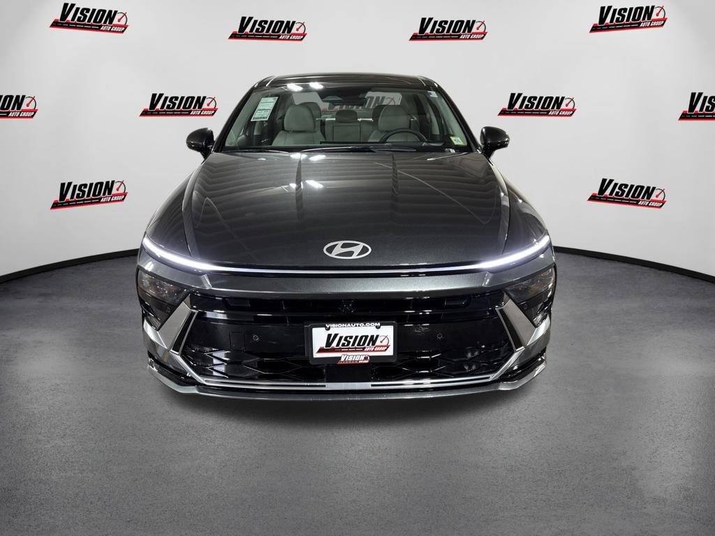 New 2026 Gray Hyundai Limited image 8