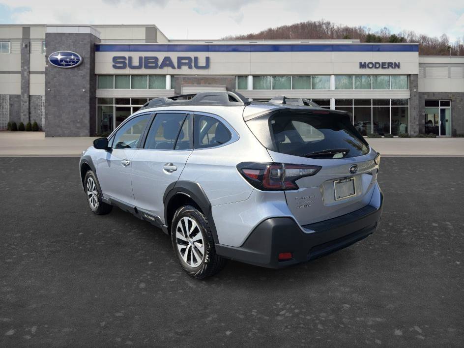 Used 2025 Ice Silver Metallic Subaru 2.5i image 6