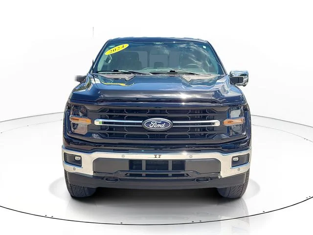 Used 2024 Black Ford XLT image 2