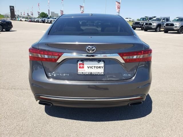 Used 2016 Gray Toyota XLE image 6