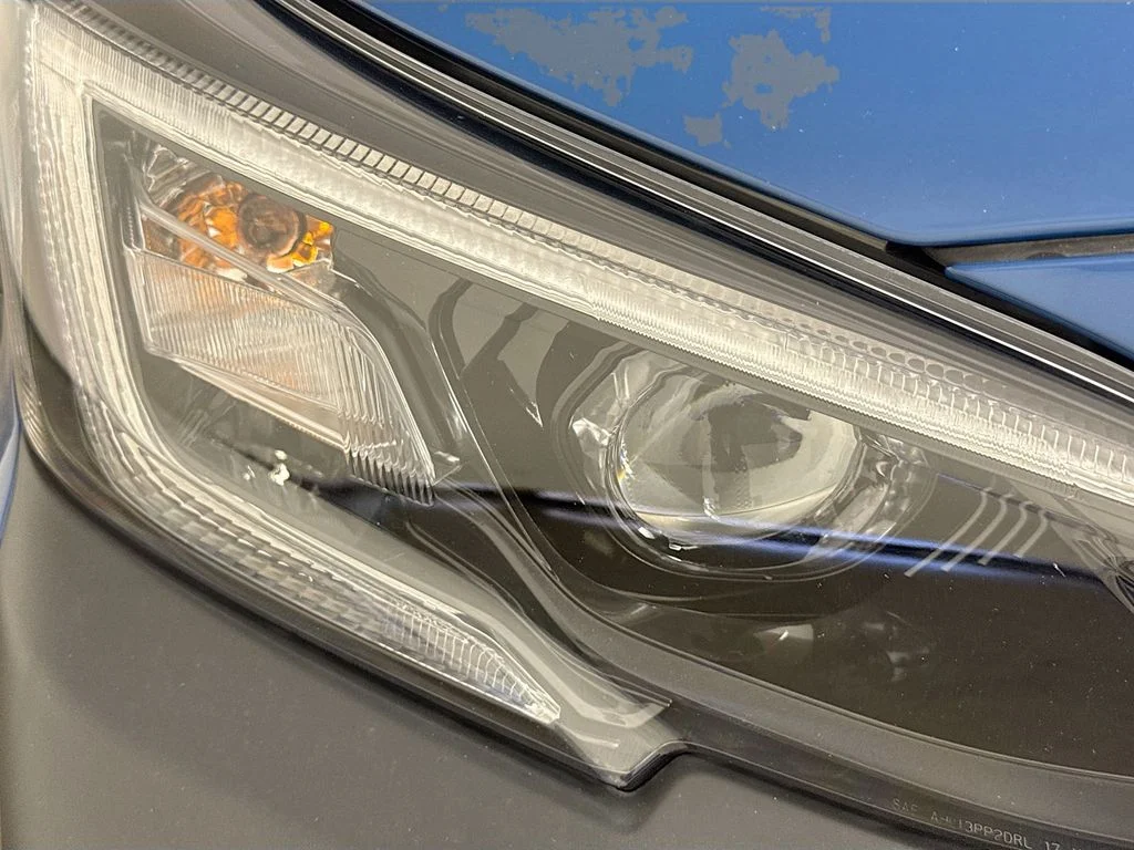 Used 2025 Blue Subaru Wilderness image 38