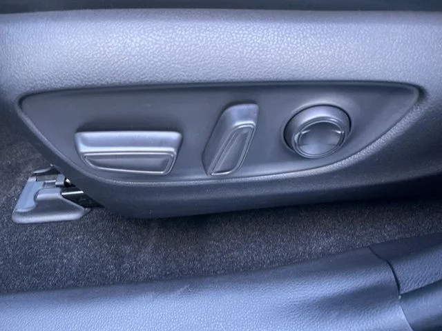 Used 2025 Gray Toyota XLE Premium image 12
