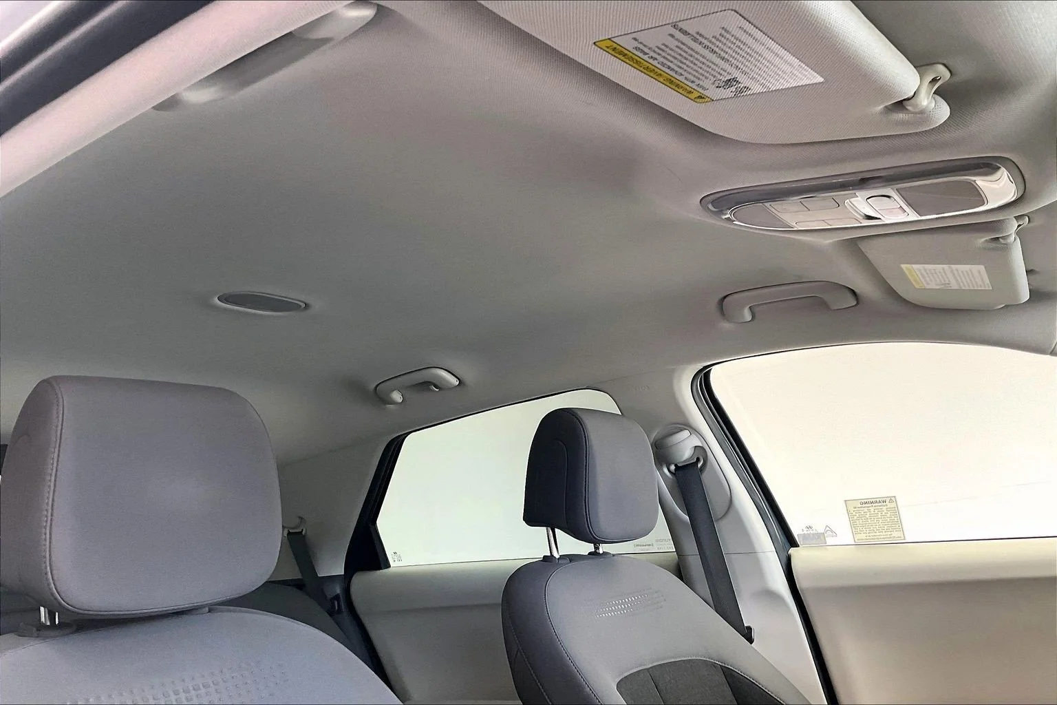 Used 2023 Digital Teal Hyundai SE image 25