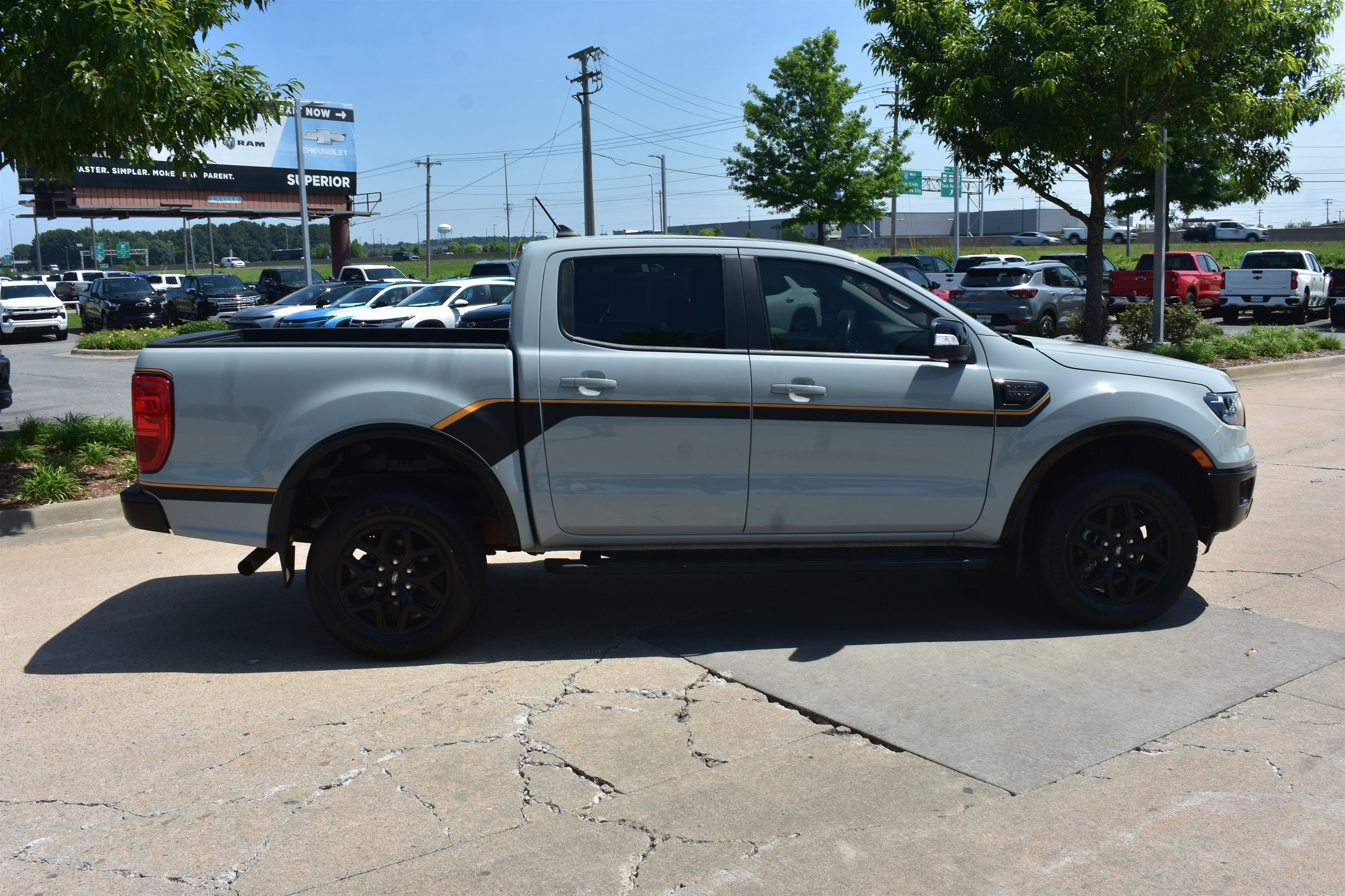 Used 2022 Gray Ford XL image 4