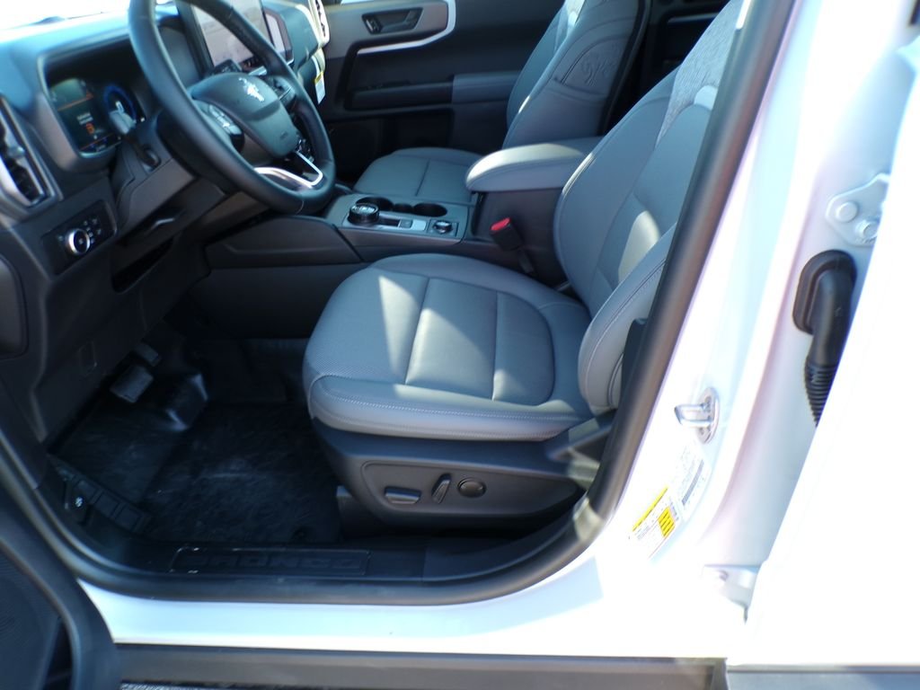 New 2026 Space White Metallic Ford Badlands® image 15