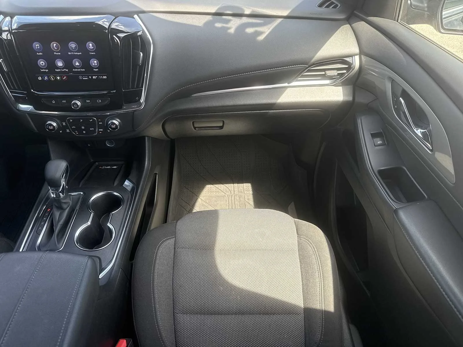2023 Chevrolet Traverse 1LT - Photo 28