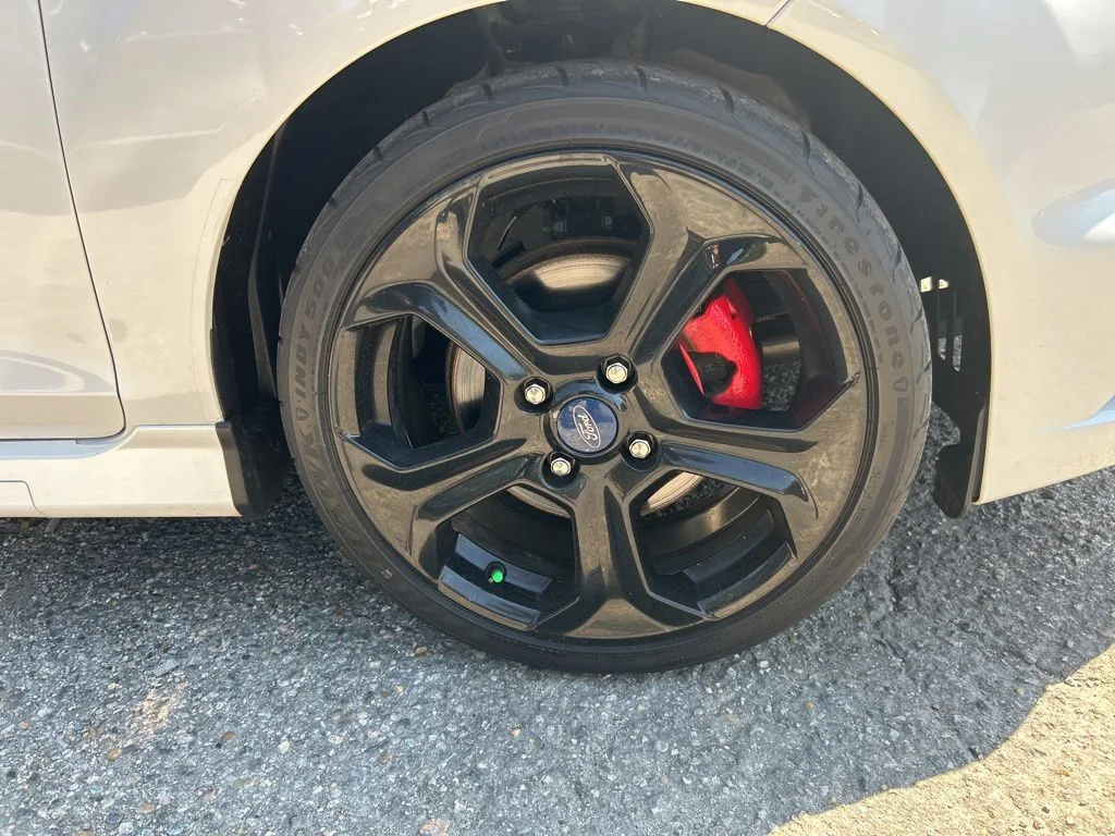 Used 2019 White Ford ST image 26