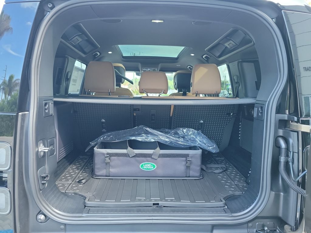 New 2026 Gondwana Stone Land Rover X-Dynamic SE image 11