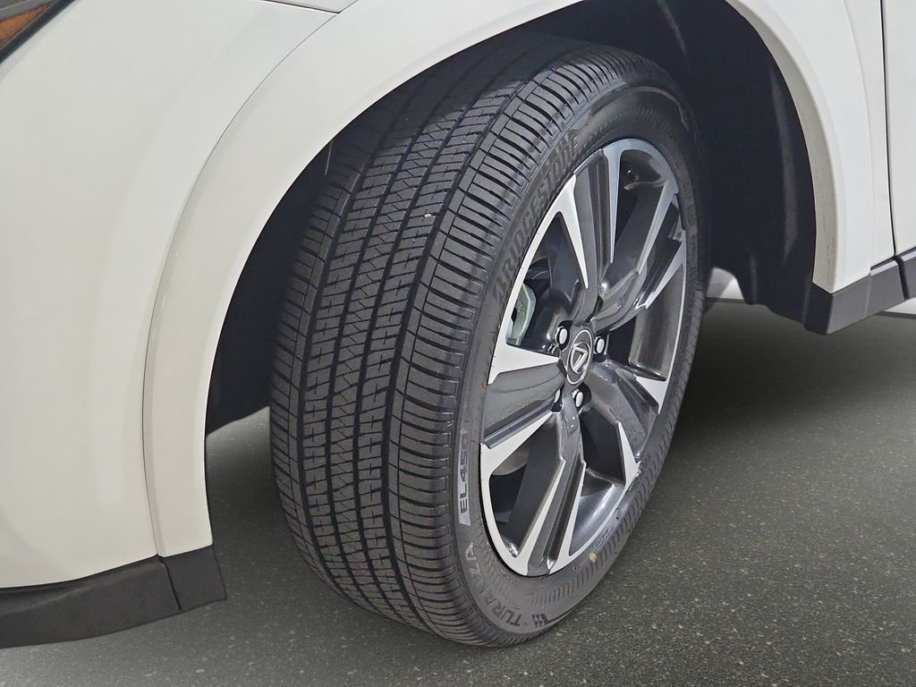 New 2026 Ultra White Lexus PREMIUM AWD image 31