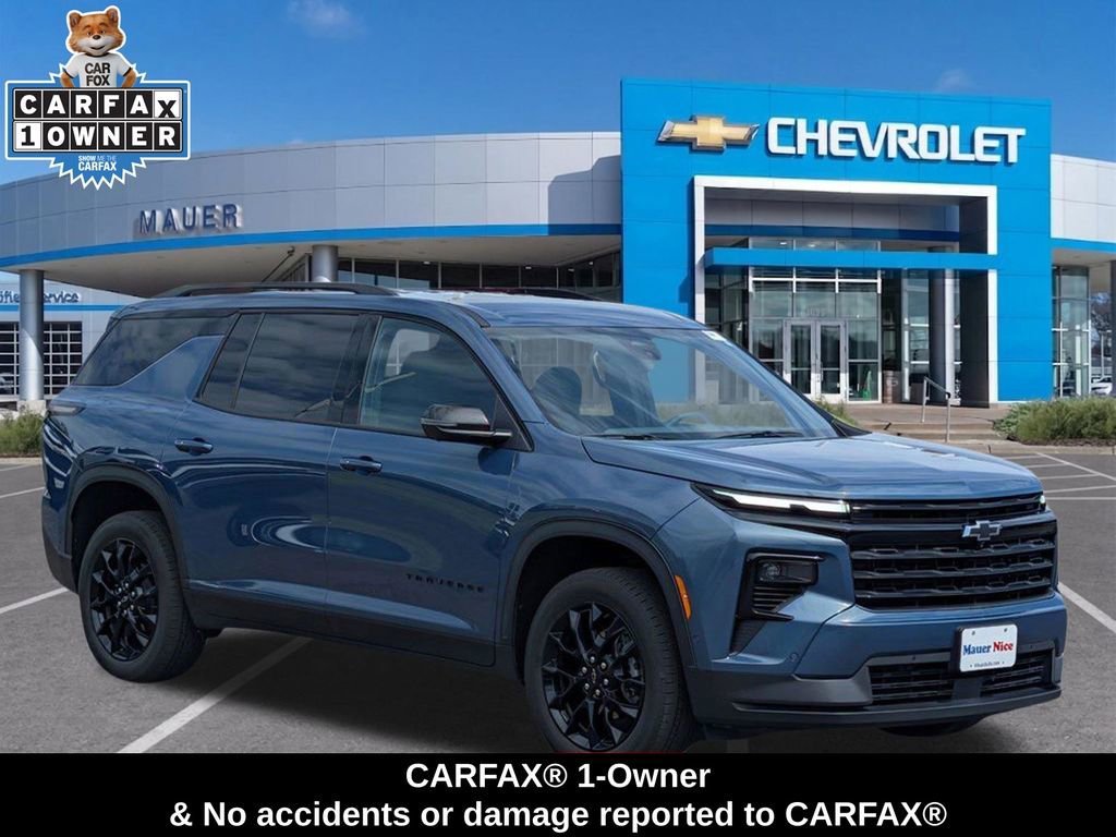 2025 Chevrolet Traverse AWD LT's photo