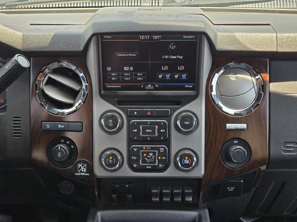 Used 2014 Black Ford Lariat image 23