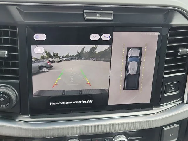 New 2026 Gray Metallic Ford Platinum image 26