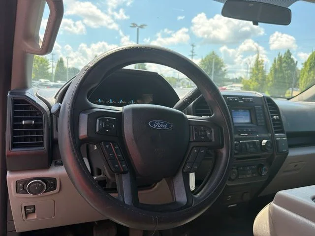 Used 2018 Oxford White Ford XL image 13