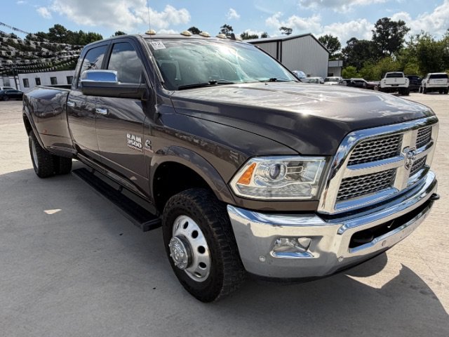 Used 2018 RV Match Walnut Brown Metallic Clearcoat Ram Laramie image 7