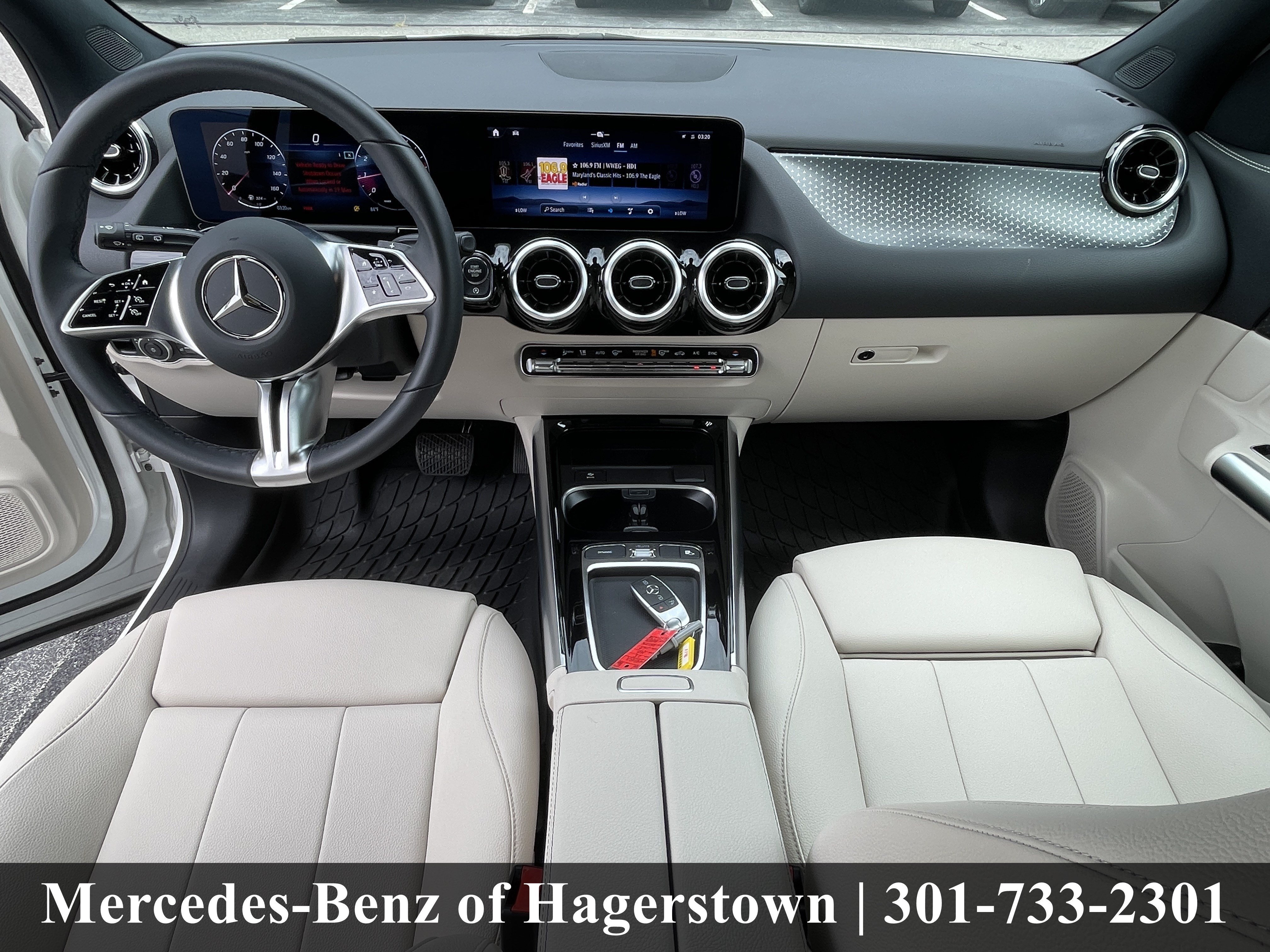 Certified Used 2025 Polar White Mercedes-Benz GLA 250 4MATIC® SUV image 6