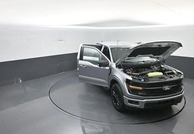New 2026 Silver Ford XLT image 38