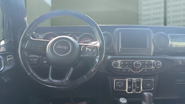 Used 2020 Black Jeep Unlimited Sport Altitude image 11