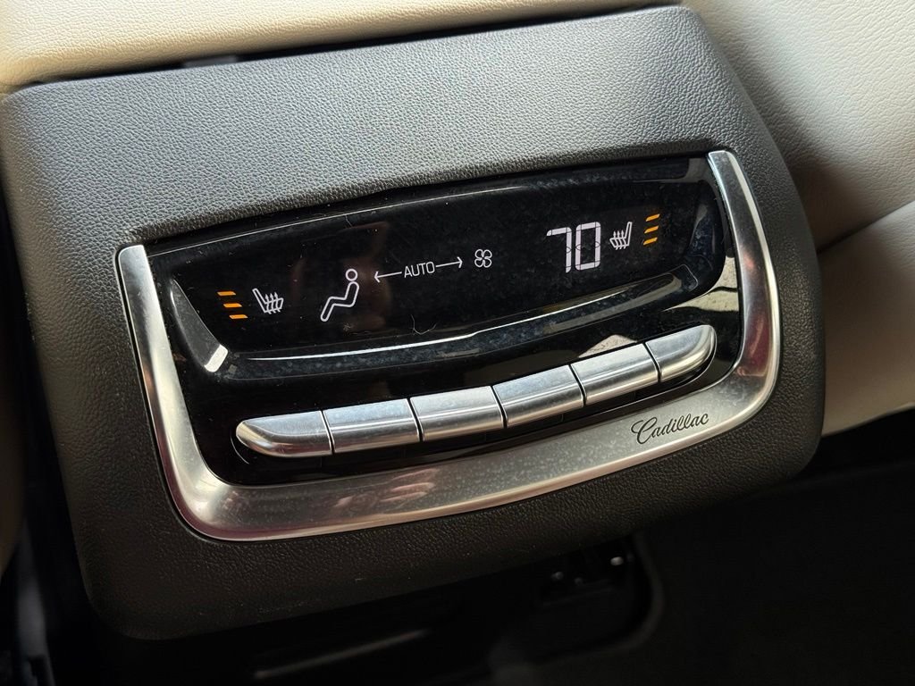2023 Cadillac XT6 Sport - Photo 25