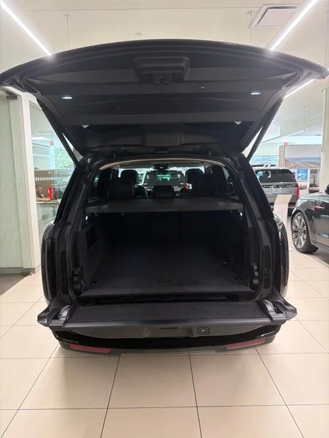 New 2026 Blue Land Rover SE image 9