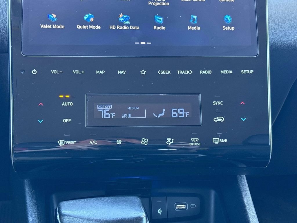 Used 2023 Black Hyundai XRT image 22