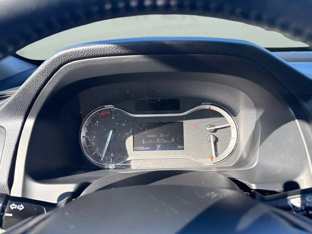 Used 2017  Honda Touring image 21