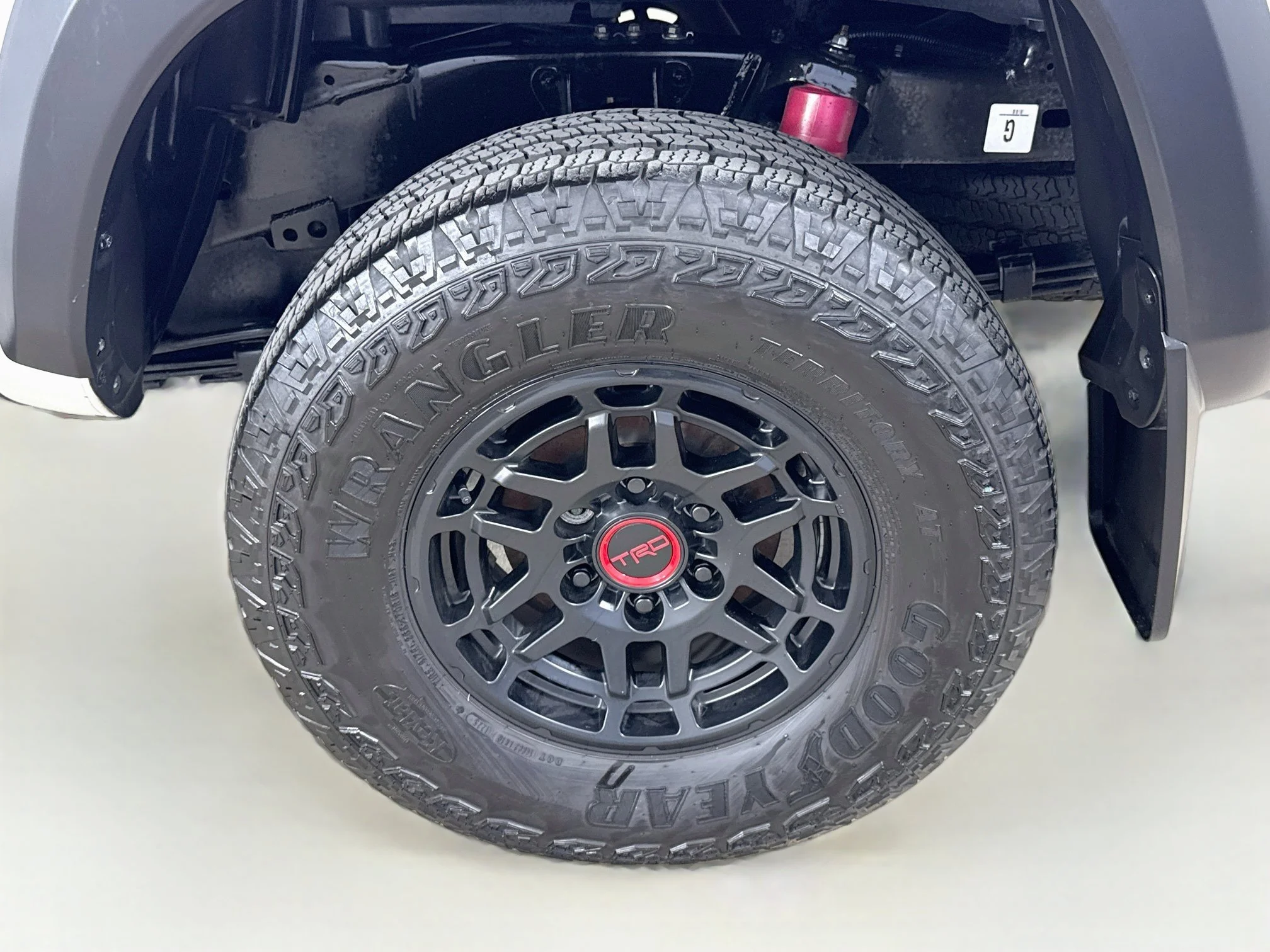 Used 2023  Toyota SR image 32