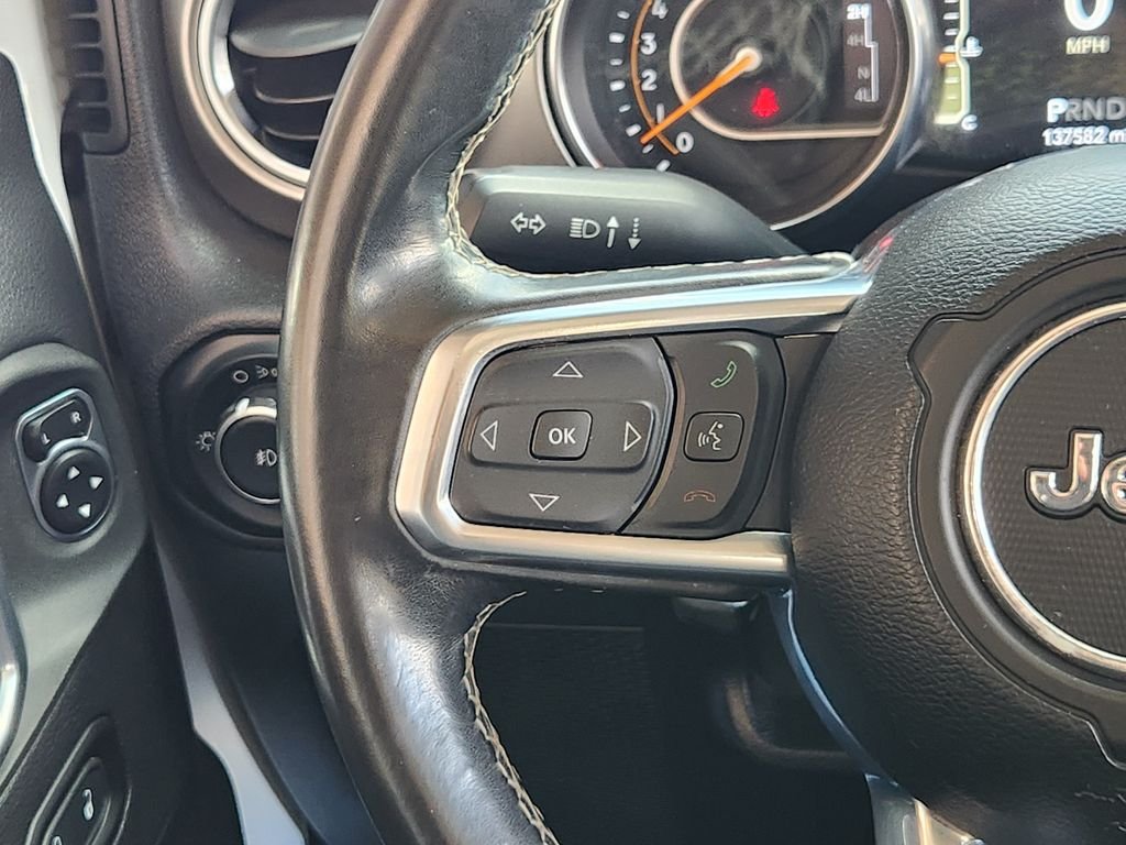 Used 2020 Bright White Clearcoat Jeep Sahara image 30