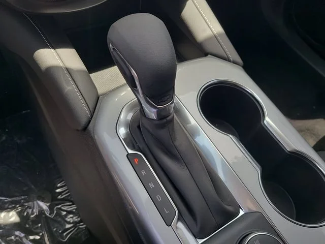 New 2026 Summit White Chevrolet 2LT image 33