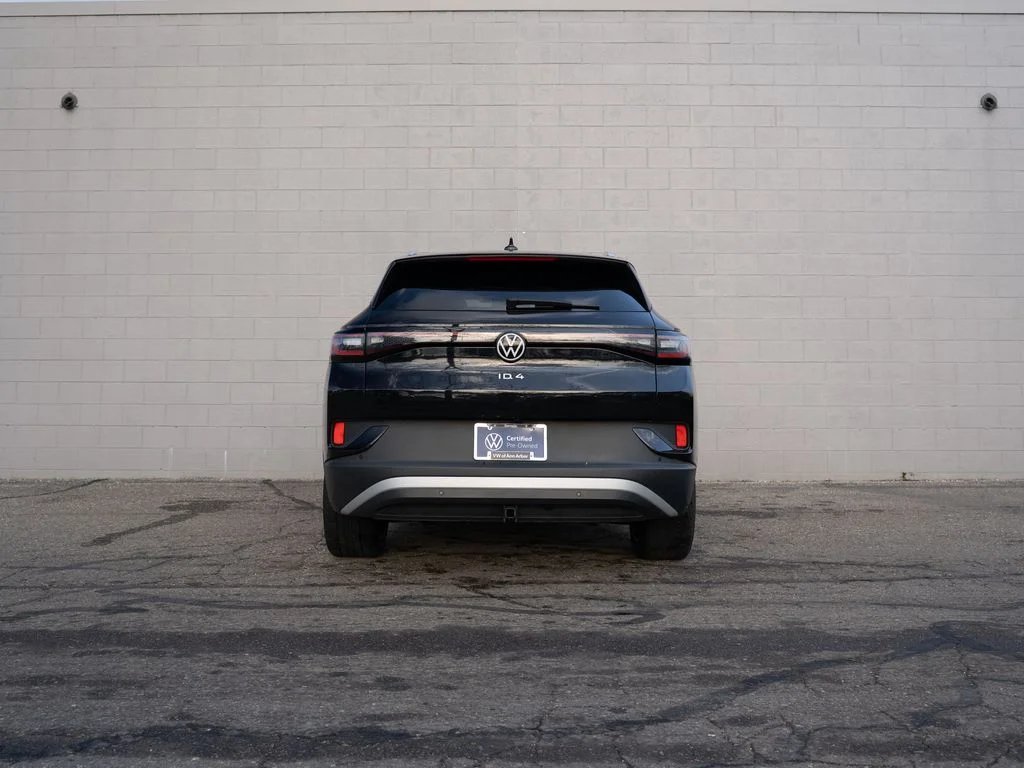 Used 2023 Black Volkswagen Pro S Plus image 6