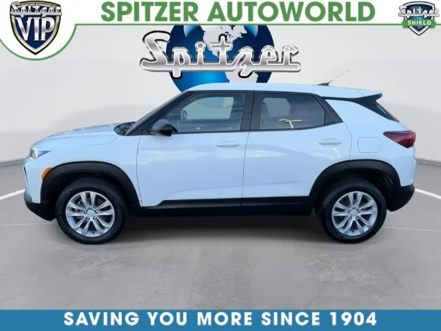 Used 2021 White Chevrolet LS image 10