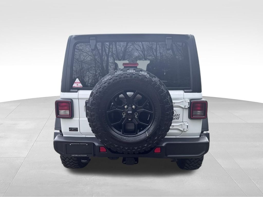 Used 2024 White Jeep Sport image 6