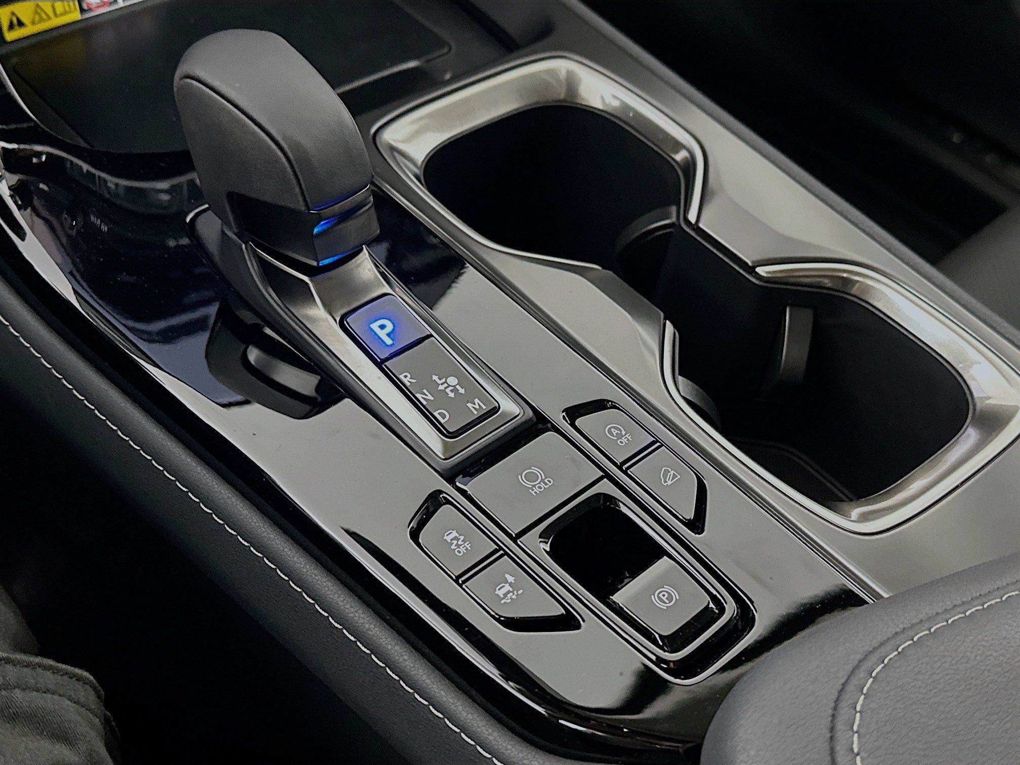 2026 Lexus NX 350 - Photo 16