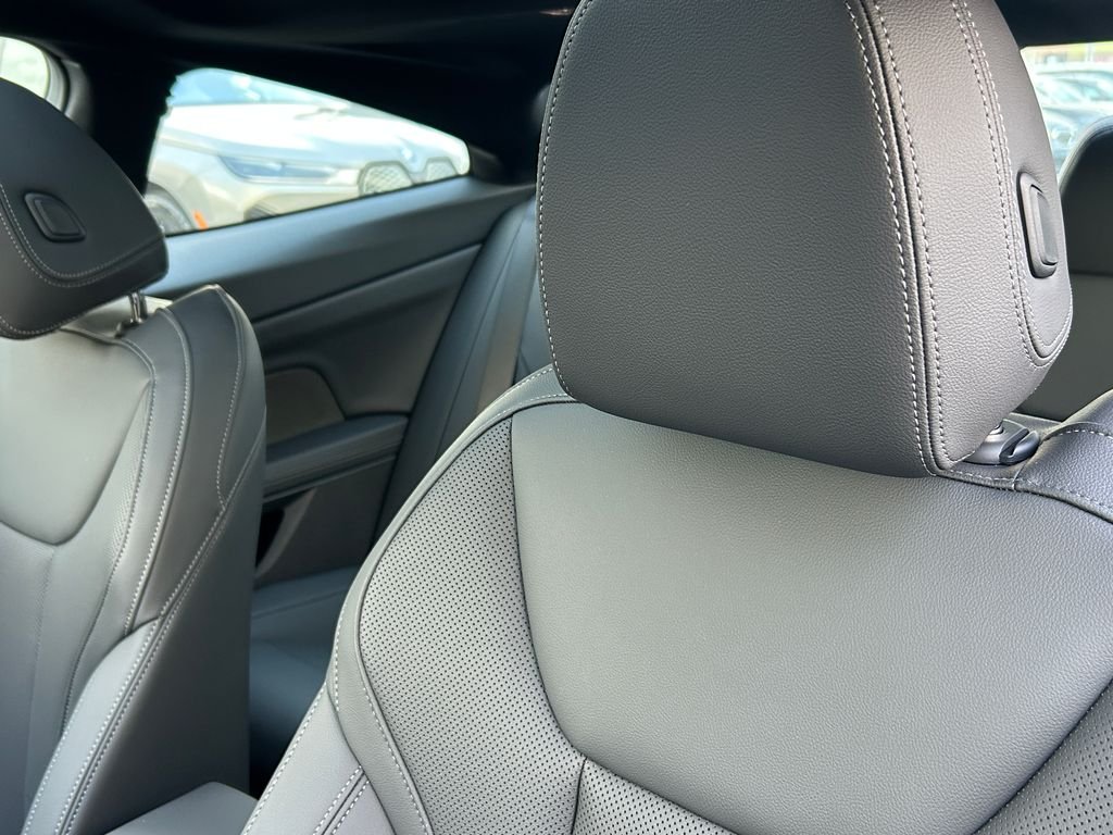 2026 BMW 4 Series M440i - Photo 14