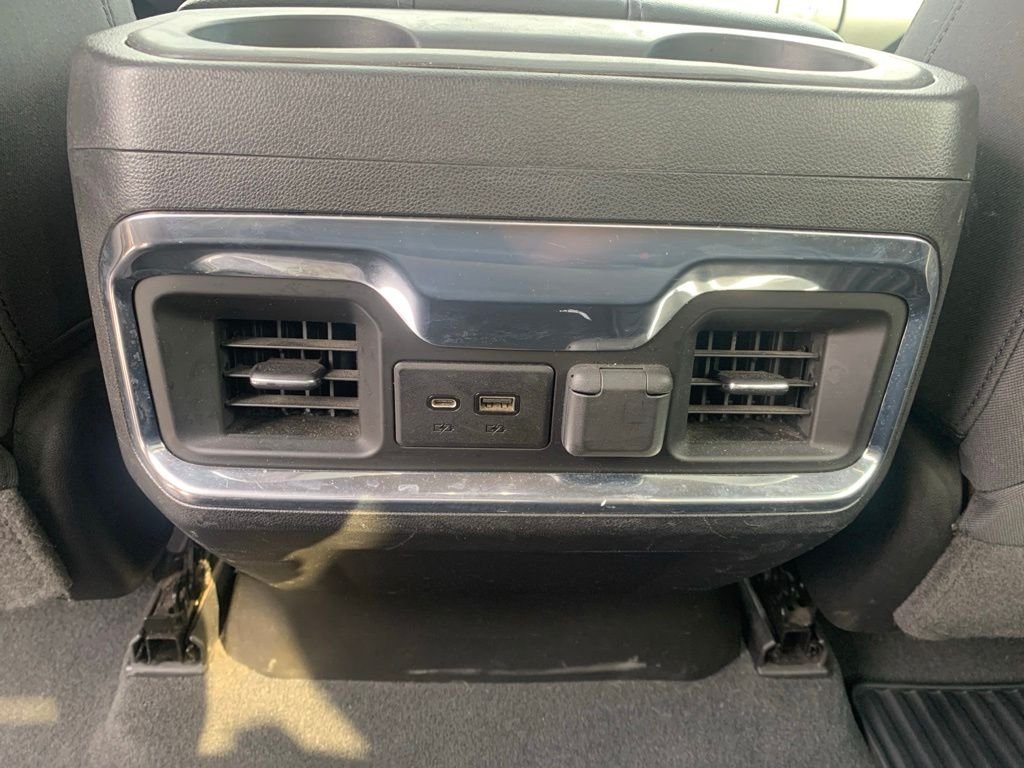 Used 2020 Black GMC Elevation image 30
