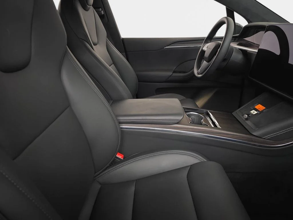 Used 2025 Stealth Gray Tesla Base image 10