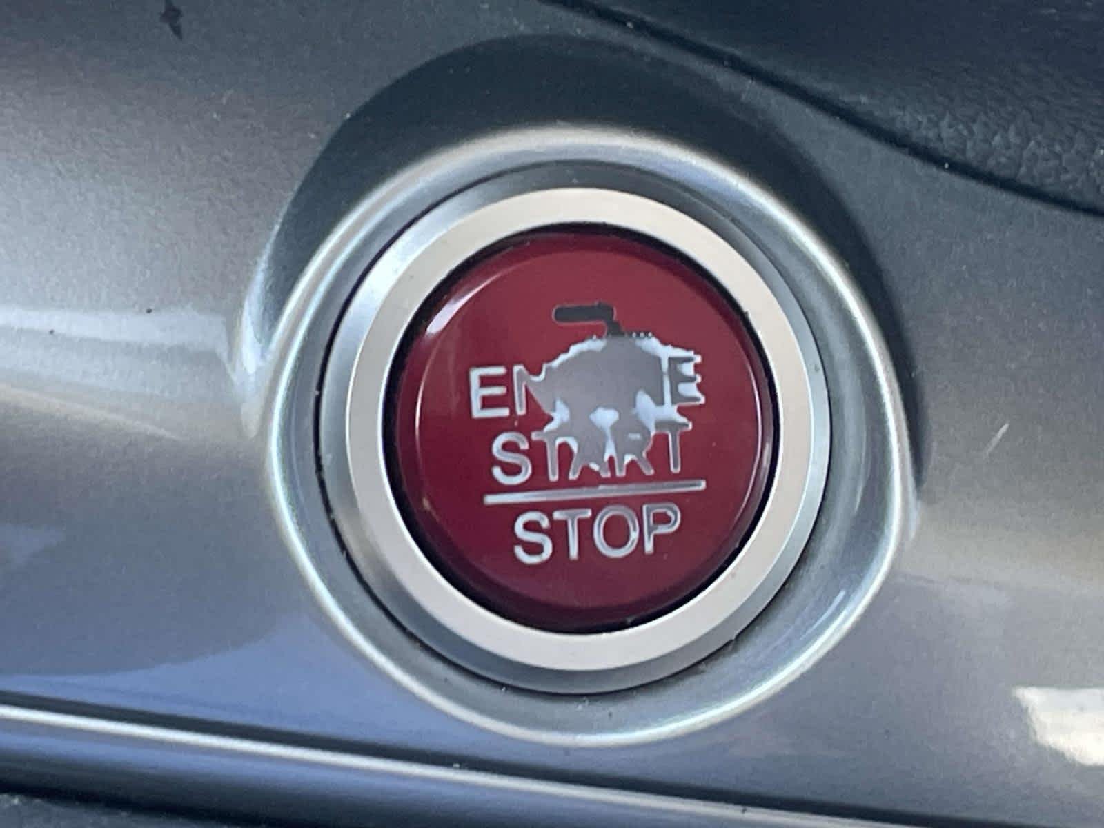 Used 2015 Alabaster Silver Metallic Honda EX image 41