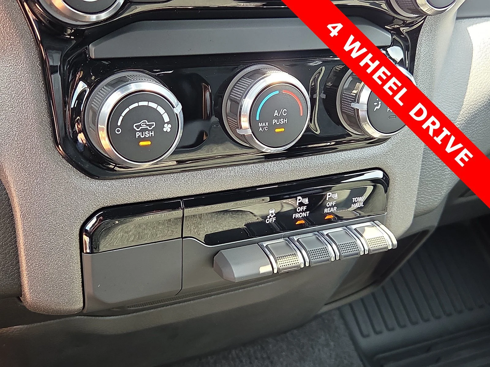 2026 RAM Ram 1500 Pickup Tradesman - Photo 18