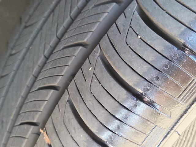 Used 2025 Carbonized Gray Metallic Ford Active image 28
